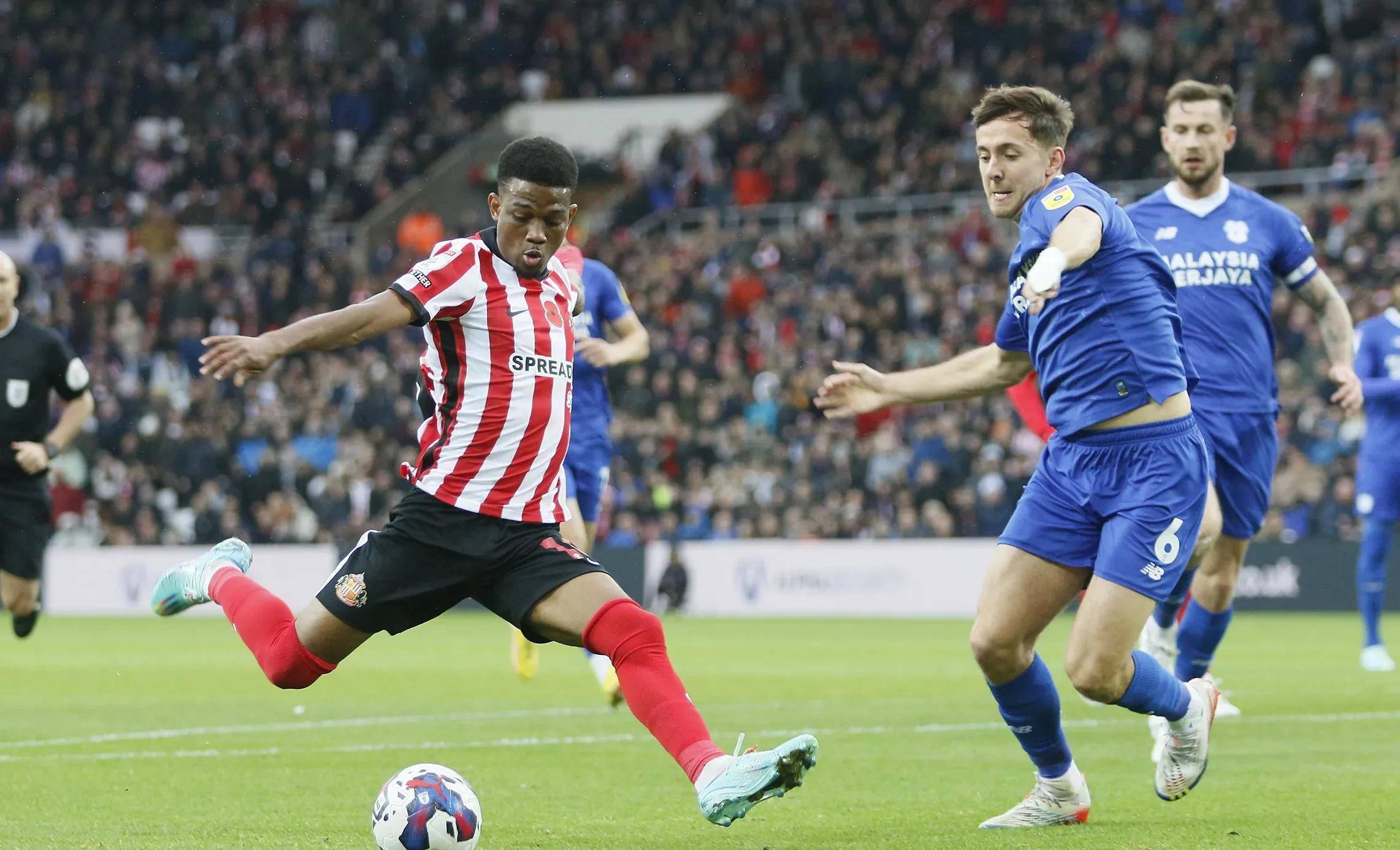 关于谢菲联主场失利,球队保级前景堪忧的信息 关于谢菲联主场失利,球队保级前景堪忧的信息