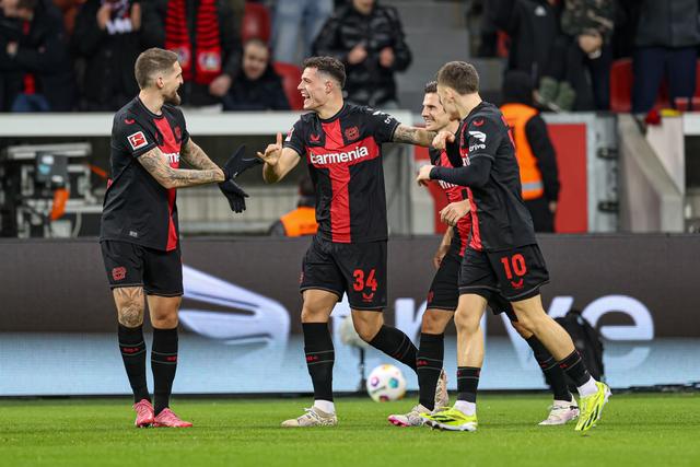 包含弗赖堡客场逼平奥格斯堡,保持联赛不败的词条 包含弗赖堡客场逼平奥格斯堡,保持联赛不败的词条