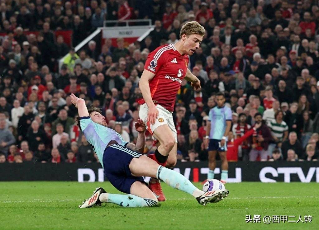 科尔希裤爆六进球，曼联大胜晋级，欧冠赛场再添一抹亮色的简单介绍