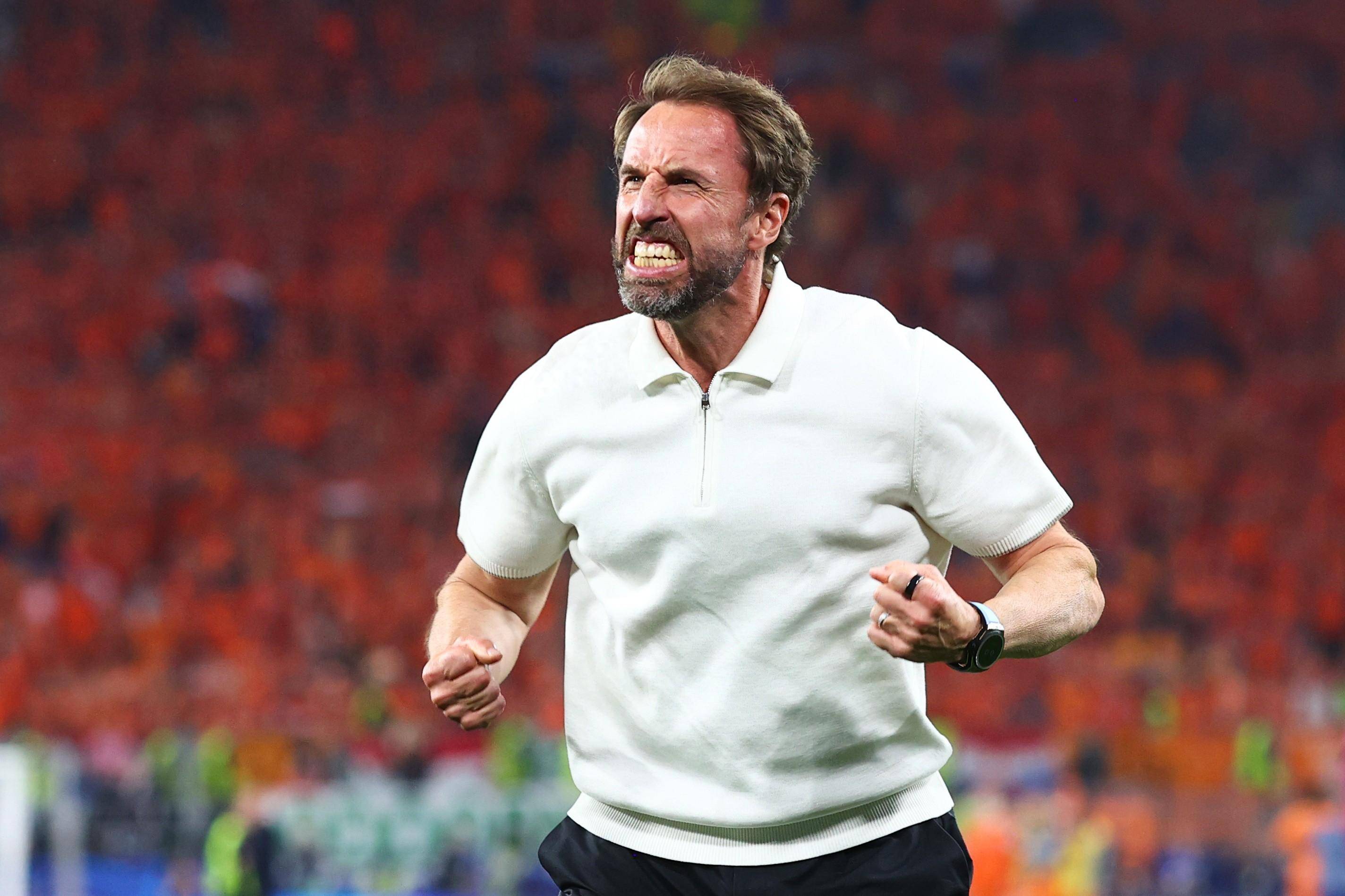 西班牙篮球巨星送出关键盖帽，带队逆转胜