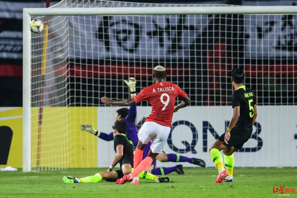 包含沙特泰达红钻登顶，亚冠征程再跃进一步！的词条