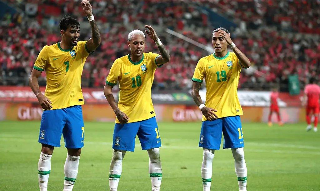 包含足球明星风光再现,比赛火爆程度超预期的词条 包含足球明星风光再现,比赛火爆程度超预期的词条