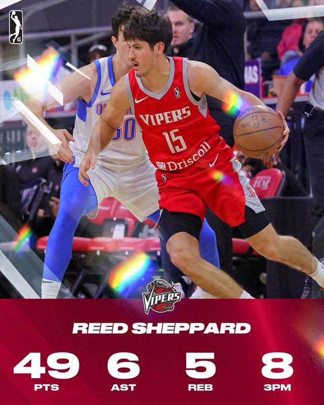 火箭队球迷气氛火爆,助威声不断的简单介绍 火箭队球迷气氛火爆,助威声不断的简单介绍