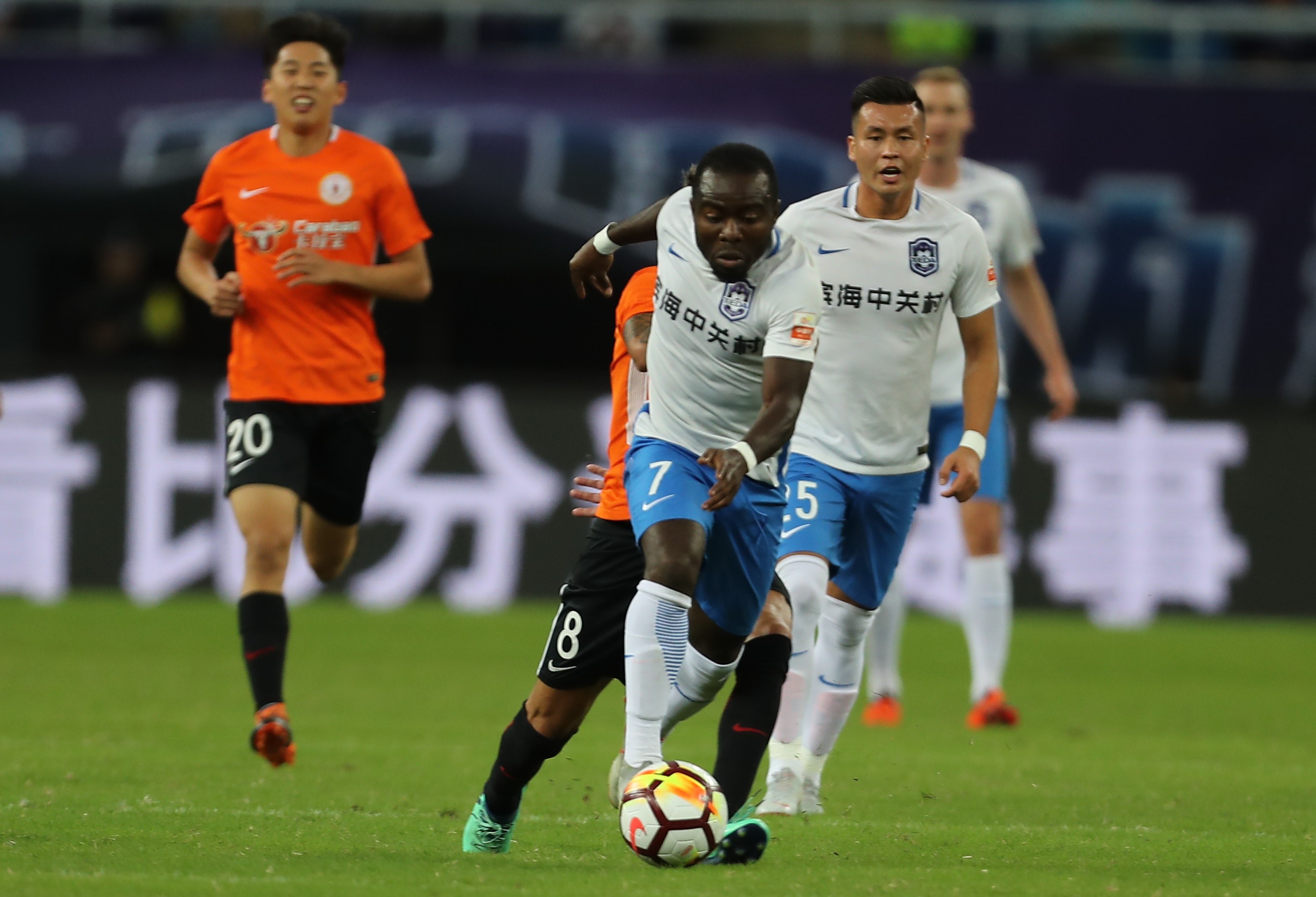 重庆力帆主场平局，与天津泰达握手言和的简单介绍