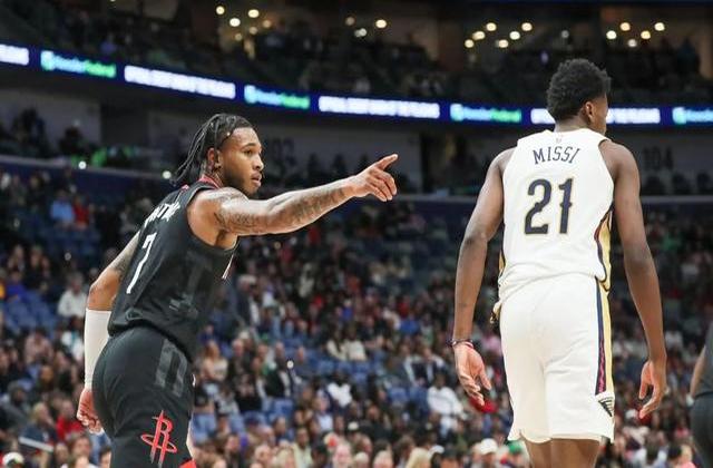 惊心动魄!两队实力悬殊的巅峰之战的简单介绍 惊心动魄!两队实力悬殊的巅峰之战的简单介绍