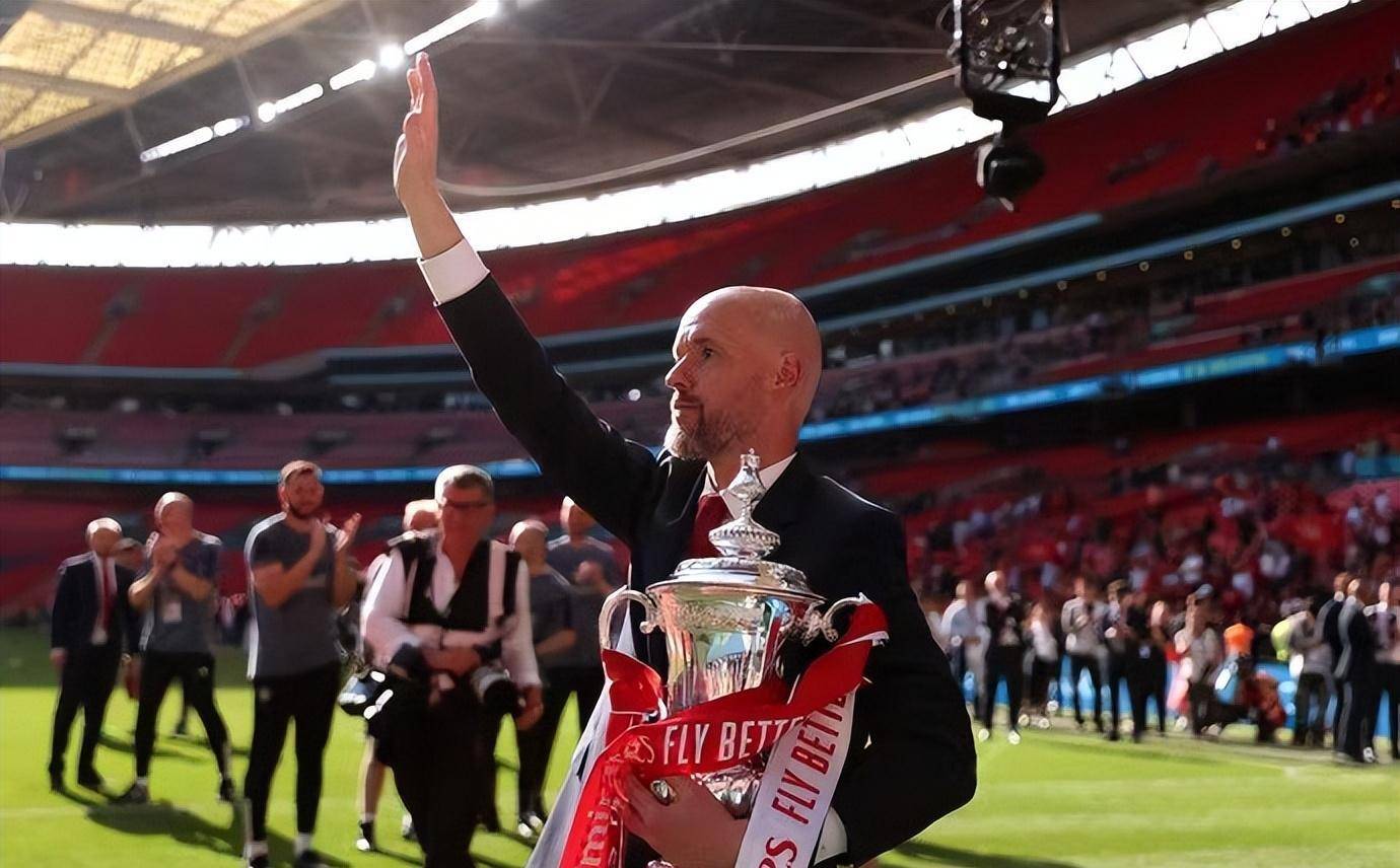 开云下载-曼联奋力夺胜，遭遇困难急于进取！