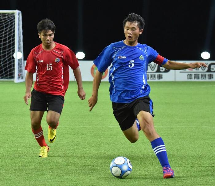 关于人队外线表现抢眼,青年军崭露头角!的信息 关于人队外线表现抢眼,青年军崭露头角!的信息