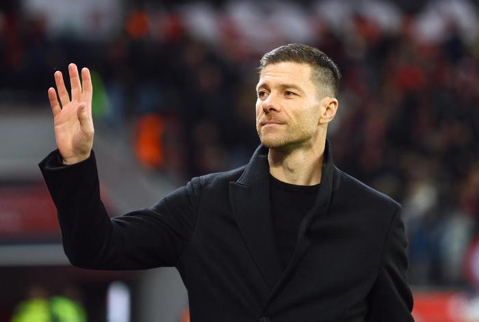 包含勒沃库森主场告负,主帅面临压力的词条 包含勒沃库森主场告负,主帅面临压力的词条