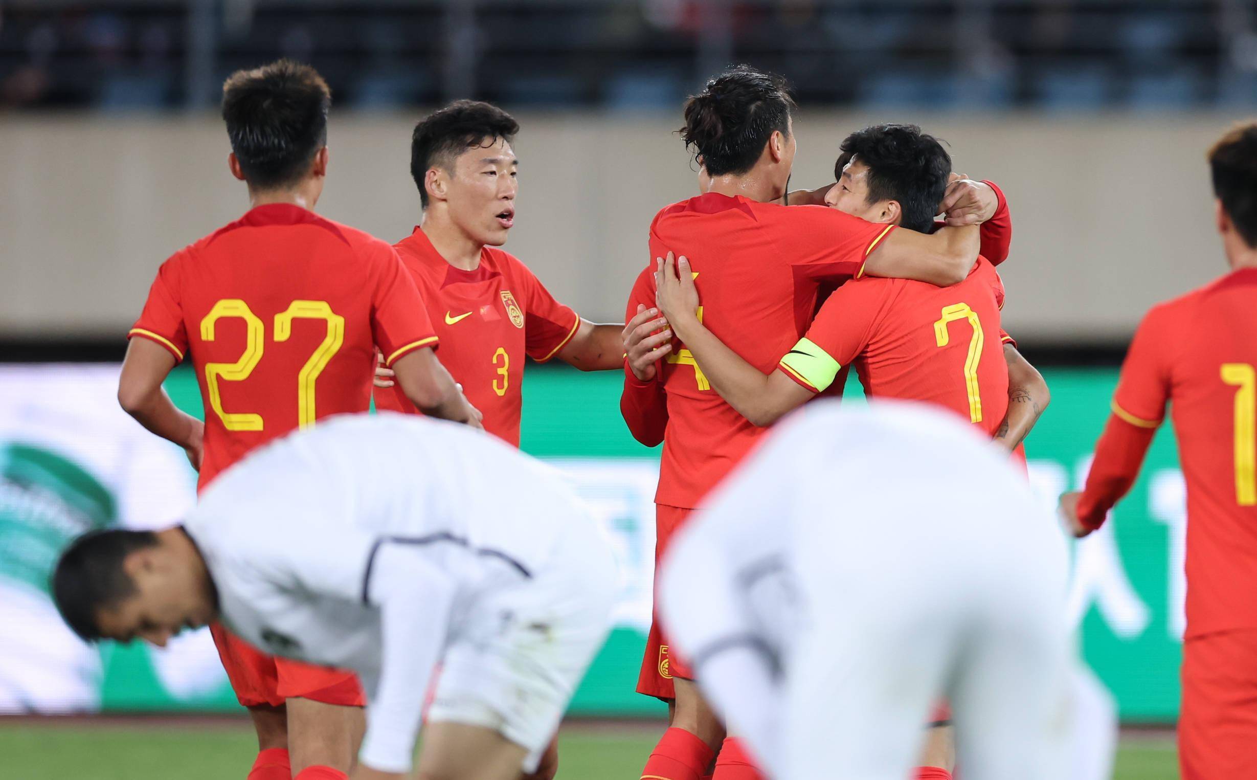 国内足球比赛策略曝光,球迷期待看好 国内足球比赛策略曝光,球迷期待看好