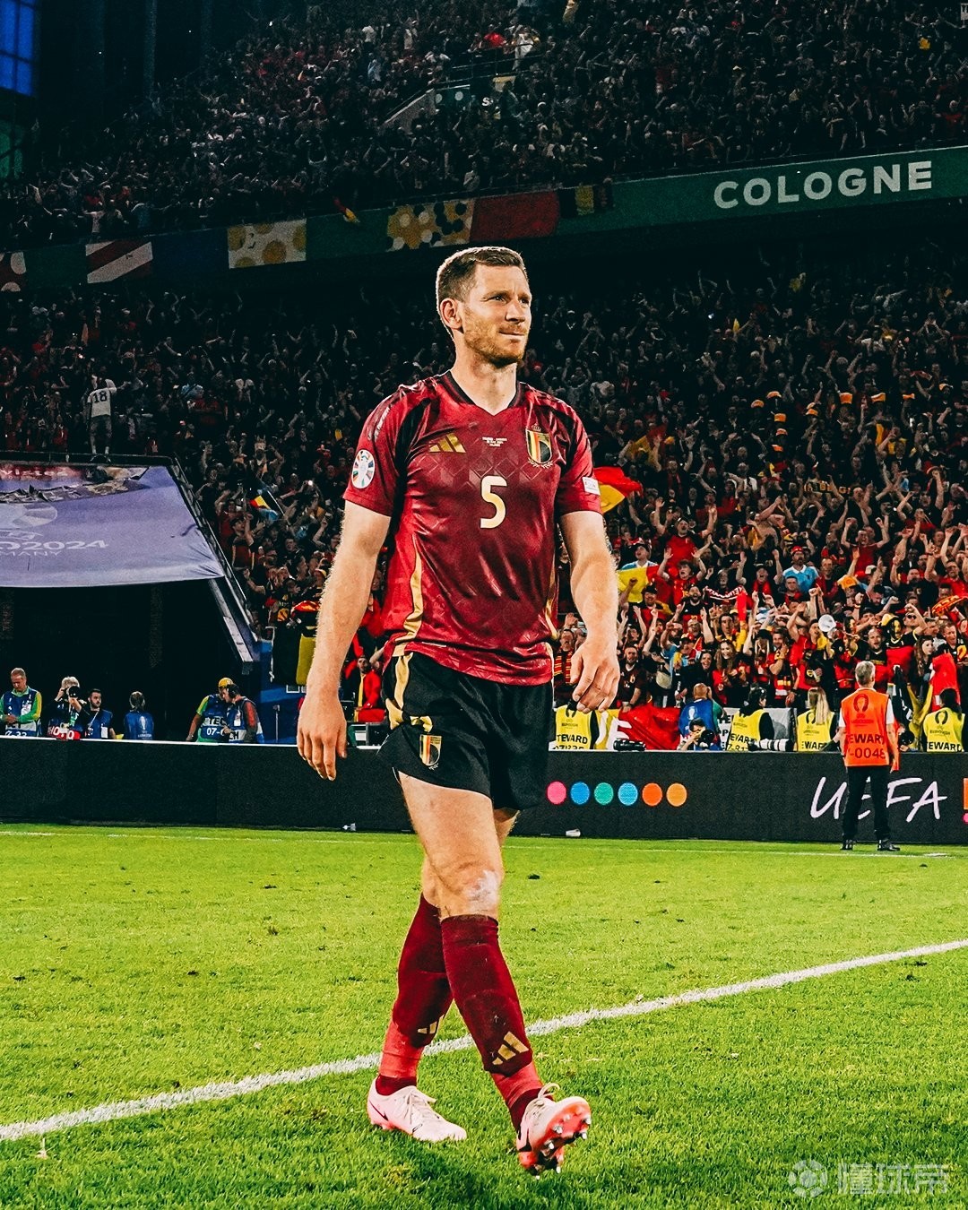 关于比利时国家女子足球队决心取胜,势不可挡的信息 关于比利时国家女子足球队决心取胜,势不可挡的信息