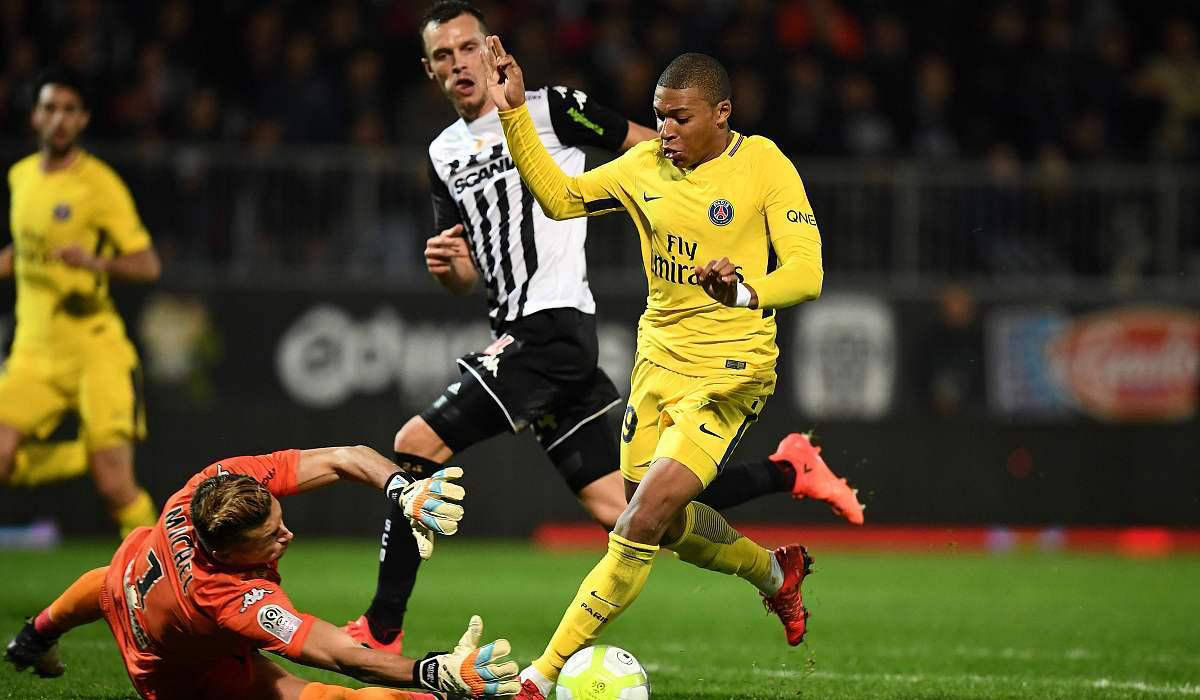 乌迪内斯在主场大胜，球队状态稳定