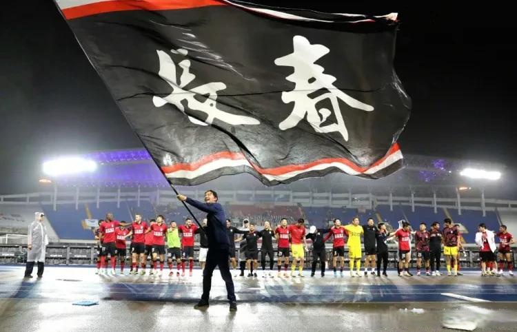 激烈较量,争先恐后,胜负将在关键时刻揭晓 激烈较量,争先恐后,胜负将在关键时刻揭晓