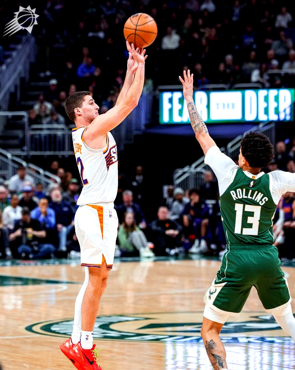 关于本周末体育赛事精彩纷呈，球队实力对比的信息