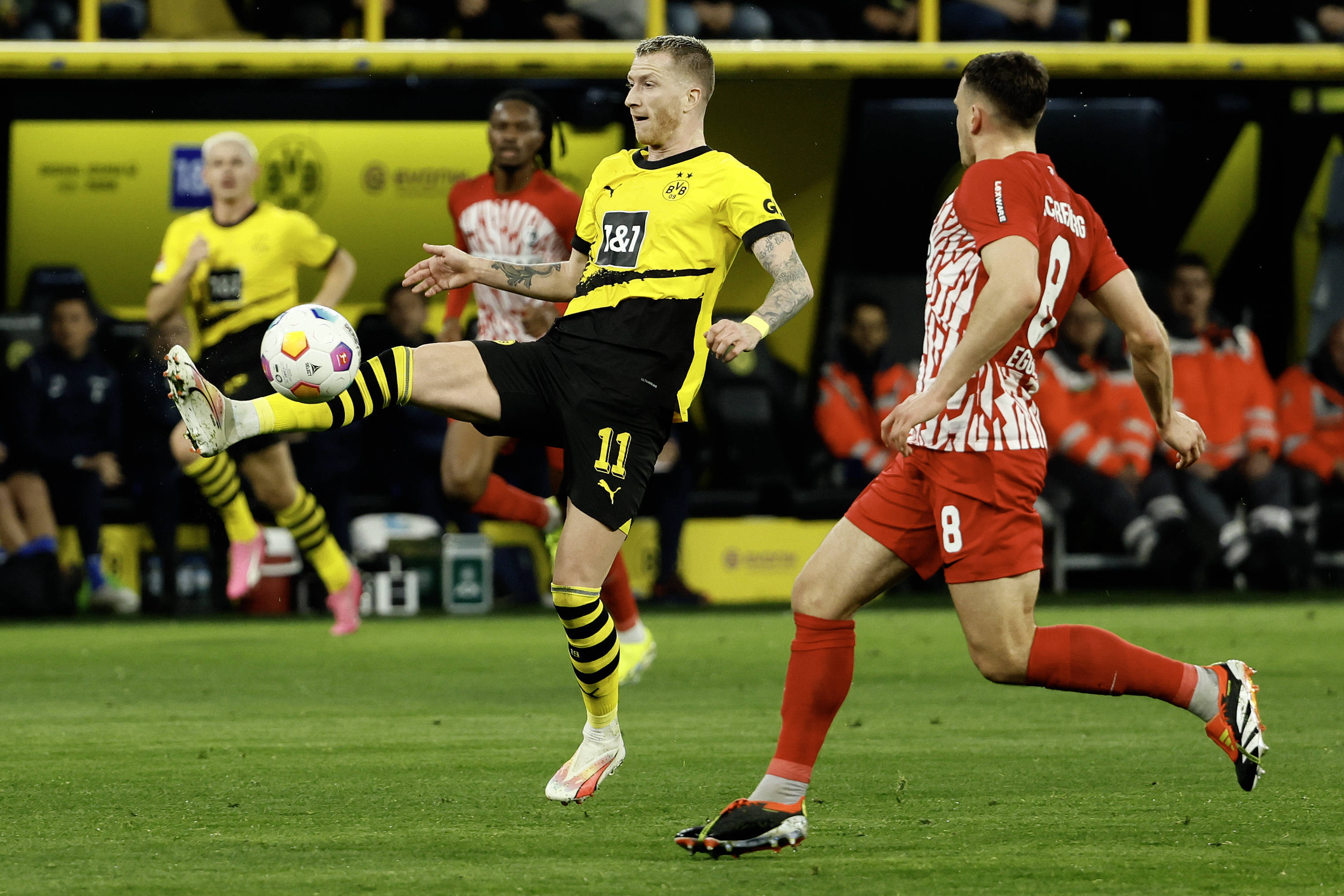 沃尔夫斯堡主场不敌对手,遭遇失利的简单介绍 沃尔夫斯堡主场不敌对手,遭遇失利的简单介绍