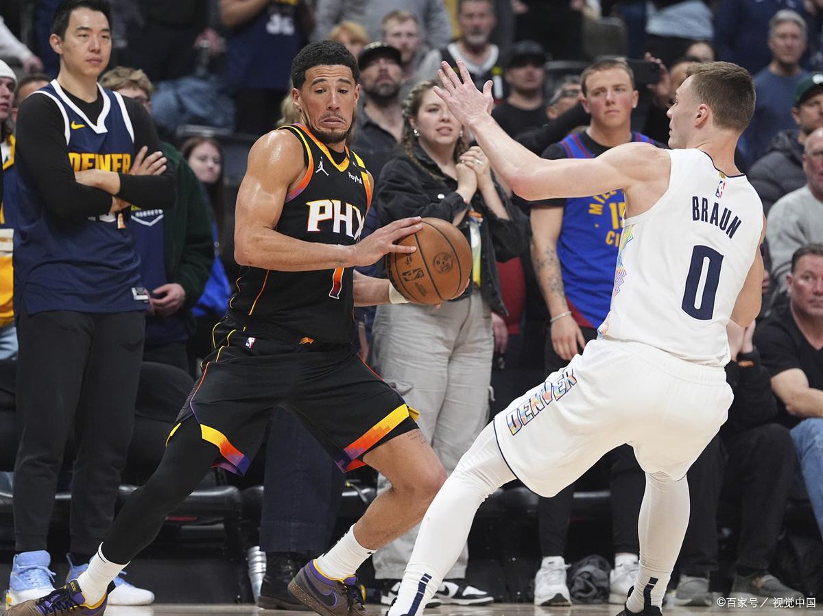 雄鹿客场大胜太阳,取得二连胜 雄鹿客场大胜太阳,取得二连胜