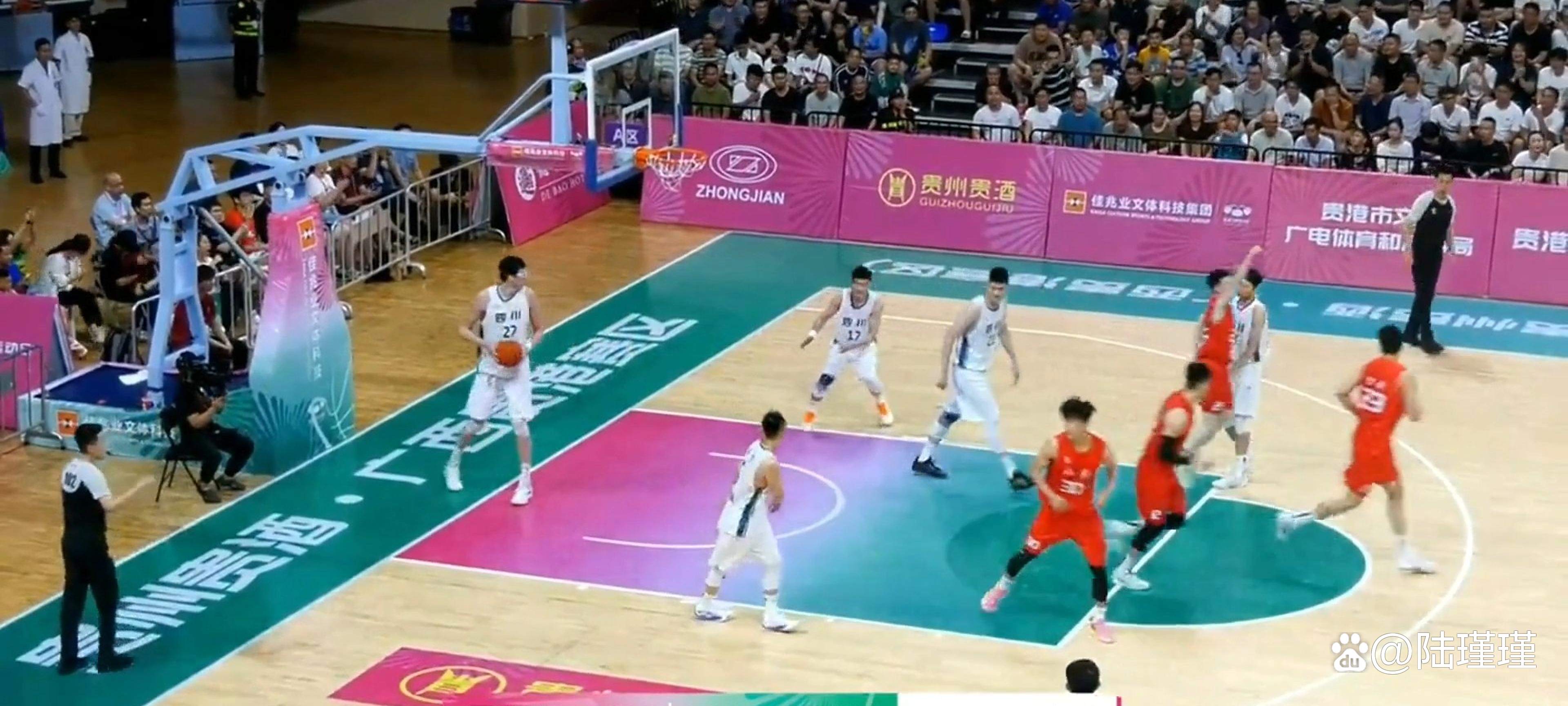 四川男篮客场险胜,实现三连胜的简单介绍 四川男篮客场险胜,实现三连胜的简单介绍