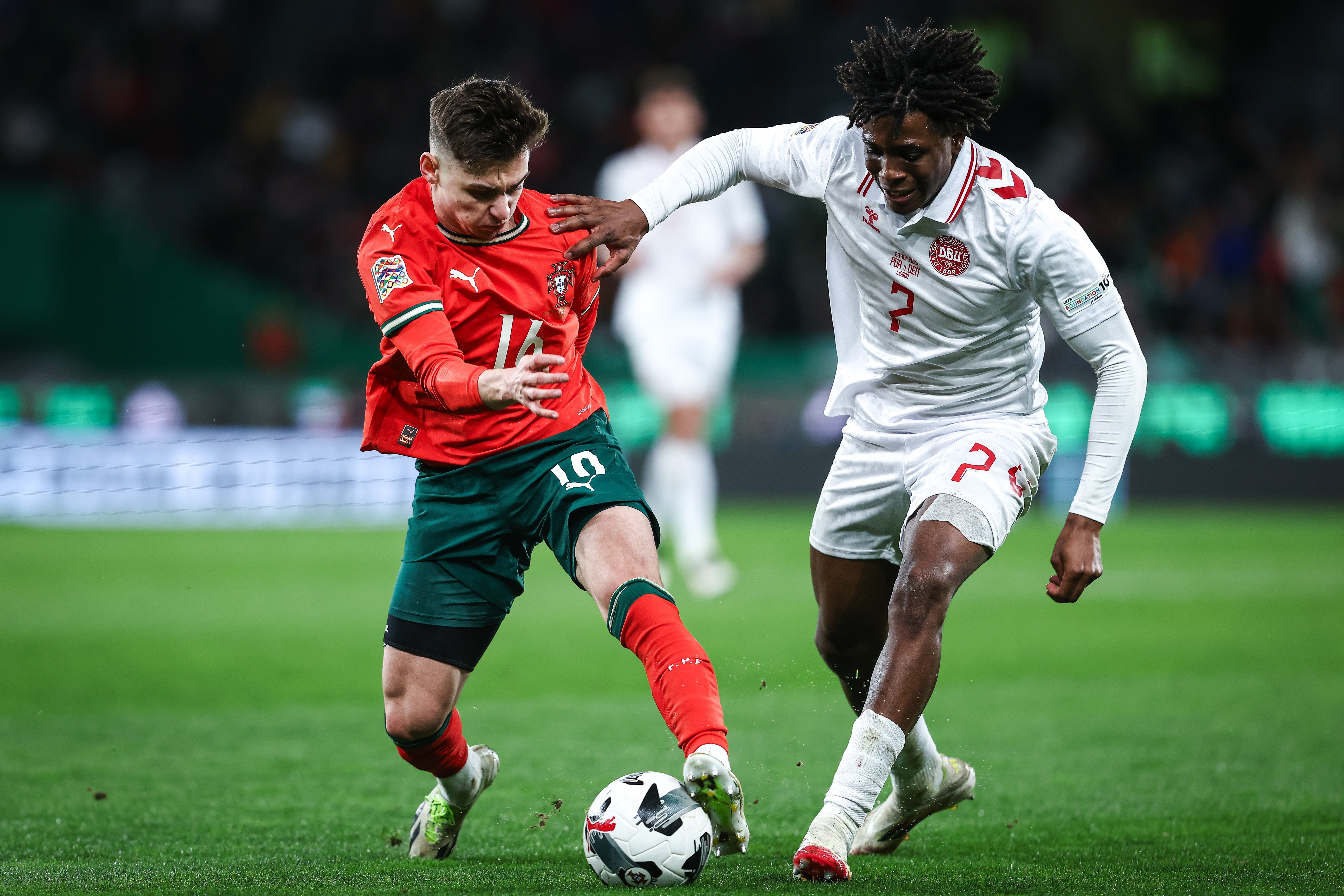 葡萄牙足球队遭遇亚洲球队困境