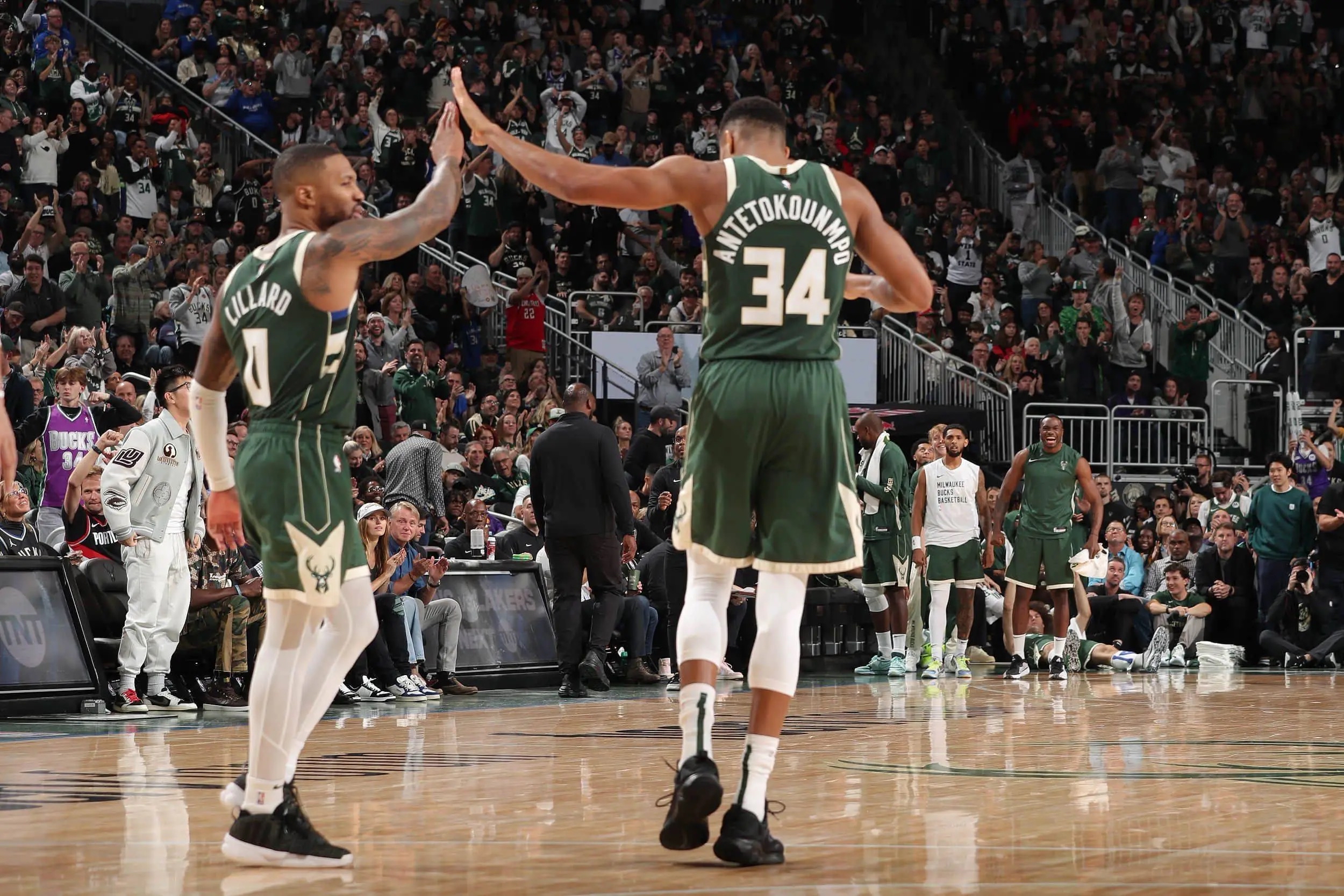 猛龙大胜篮网，东部半决赛首胜