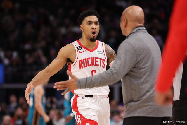 包含火箭队新签约球员立即融入战术体系的词条