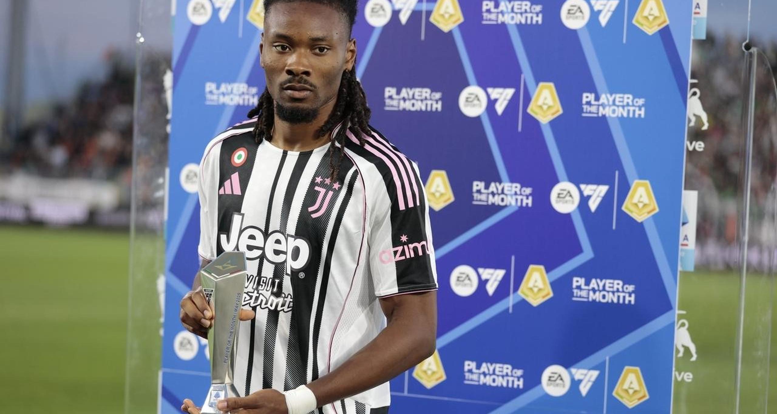 曼城客场大胜尤文图斯联赛小组榜首