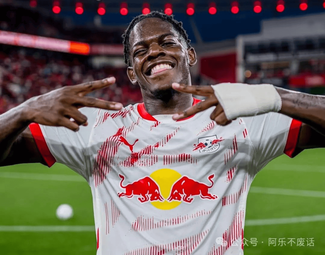 德甲冠军可期莱比锡队形完美展现的简单介绍 德甲冠军可期莱比锡队形完美展现的简单介绍