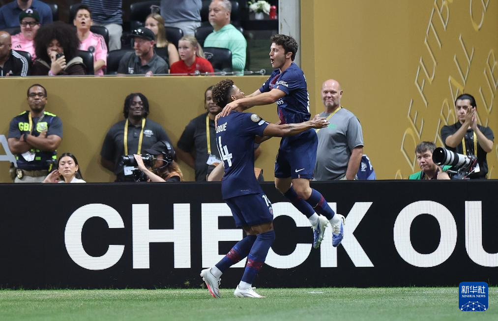 关于巴黎圣日耳曼球员赛后庆祝胜利,备战下场比赛的信息 关于巴黎圣日耳曼球员赛后庆祝胜利,备战下场比赛的信息