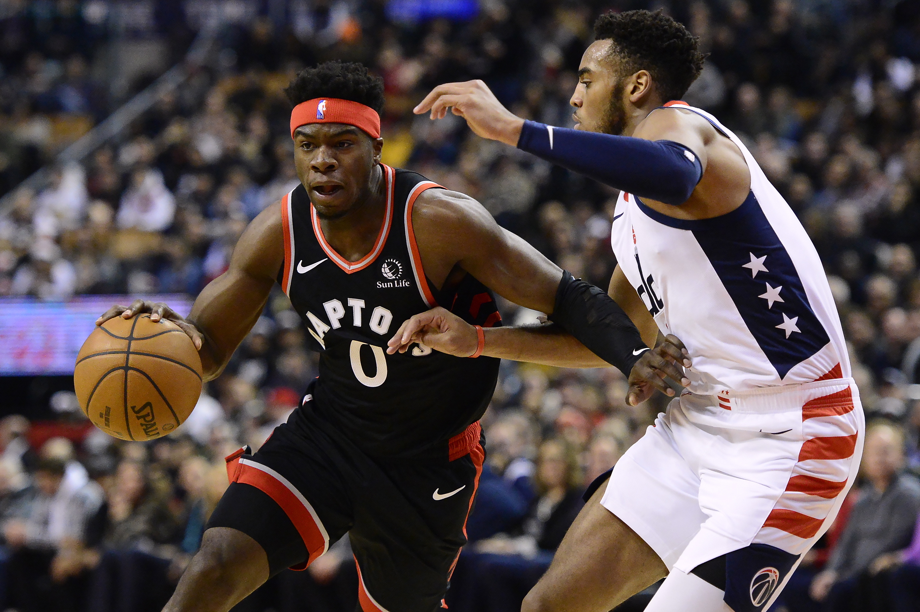 包含猛龙主场不敌子弹，比尔爆砍35分的词条