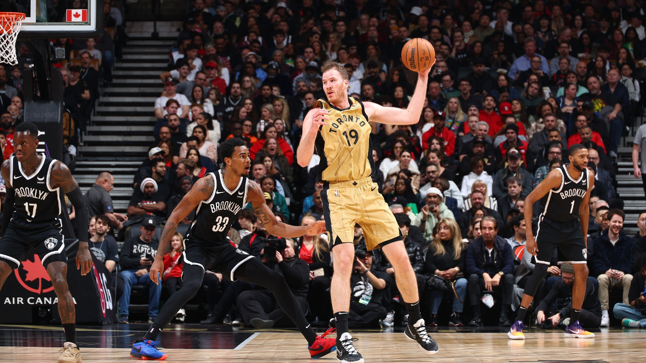 猛龙击败篮网取得胜利 猛龙击败篮网取得胜利