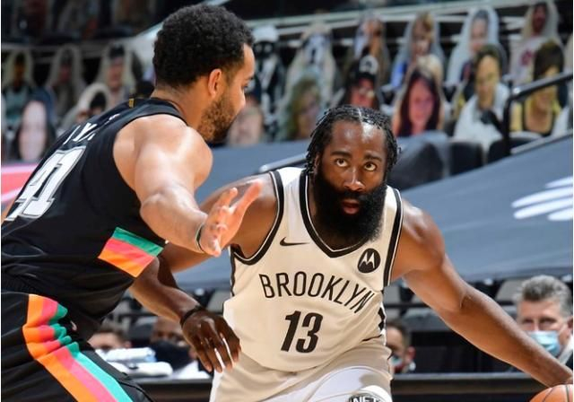 篮网再胜马刺取得四连胜