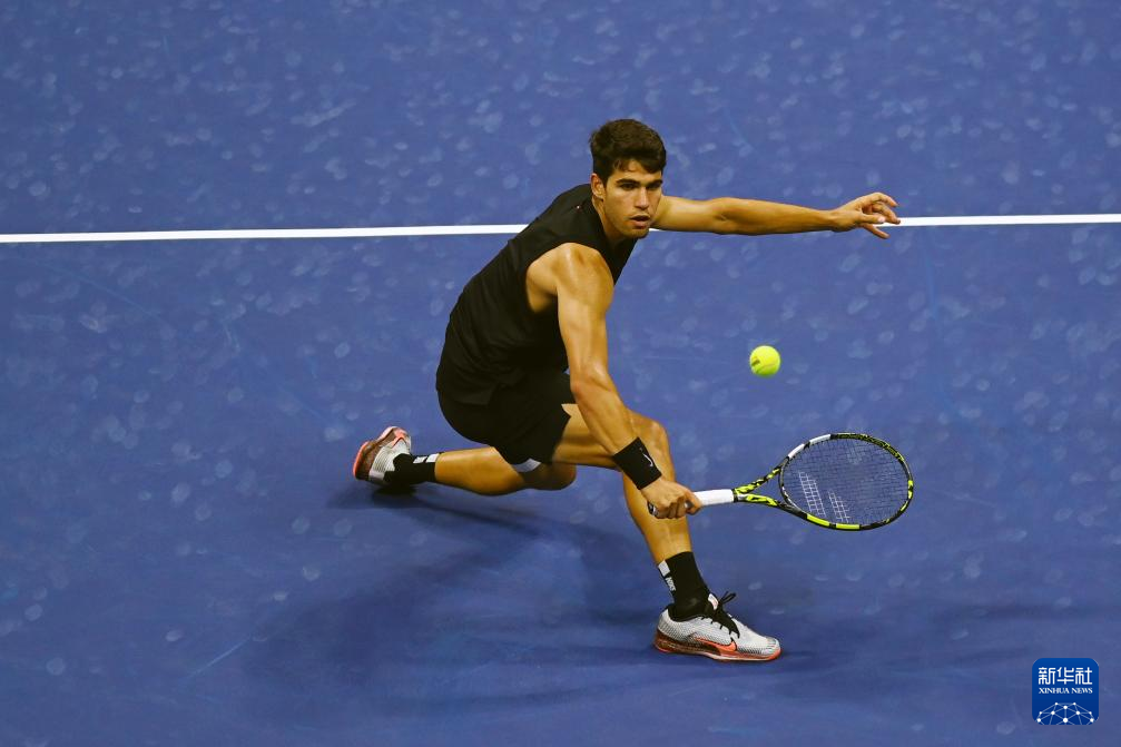 关于日本网球队绝杀澳大利亚网球队，阿尔卡拉斯惊艳世界的信息