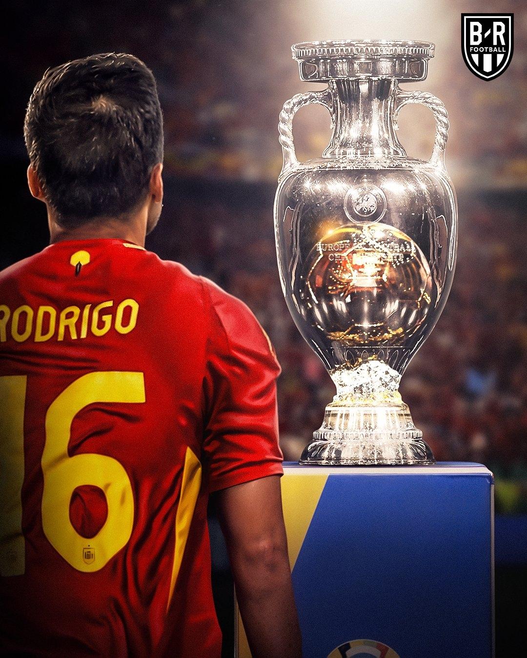 包含欧洲杯再创历史，冠军实至名归的词条