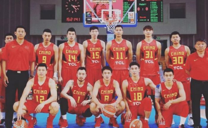 火箭逆转尼克斯，王哲林带队取胜