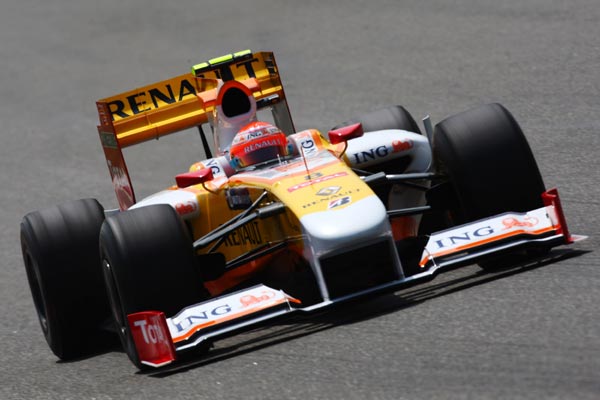 索伯车队完胜威廉姆斯，阿隆索扛起全队