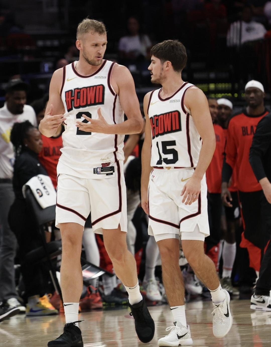 开拓者队客场险胜火箭,实力得到认可 开拓者队客场险胜火箭,实力得到认可