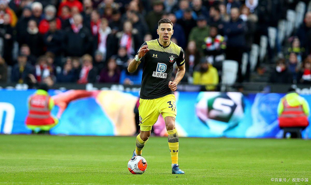 南安普顿主场逆转战胜伯恩利，保级前景一片光明