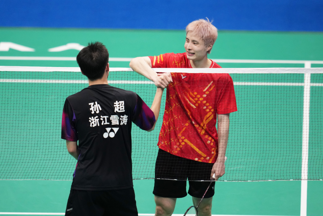 印度队轻取法国队,石宇奇关键制胜 印度队轻取法国队,石宇奇关键制胜