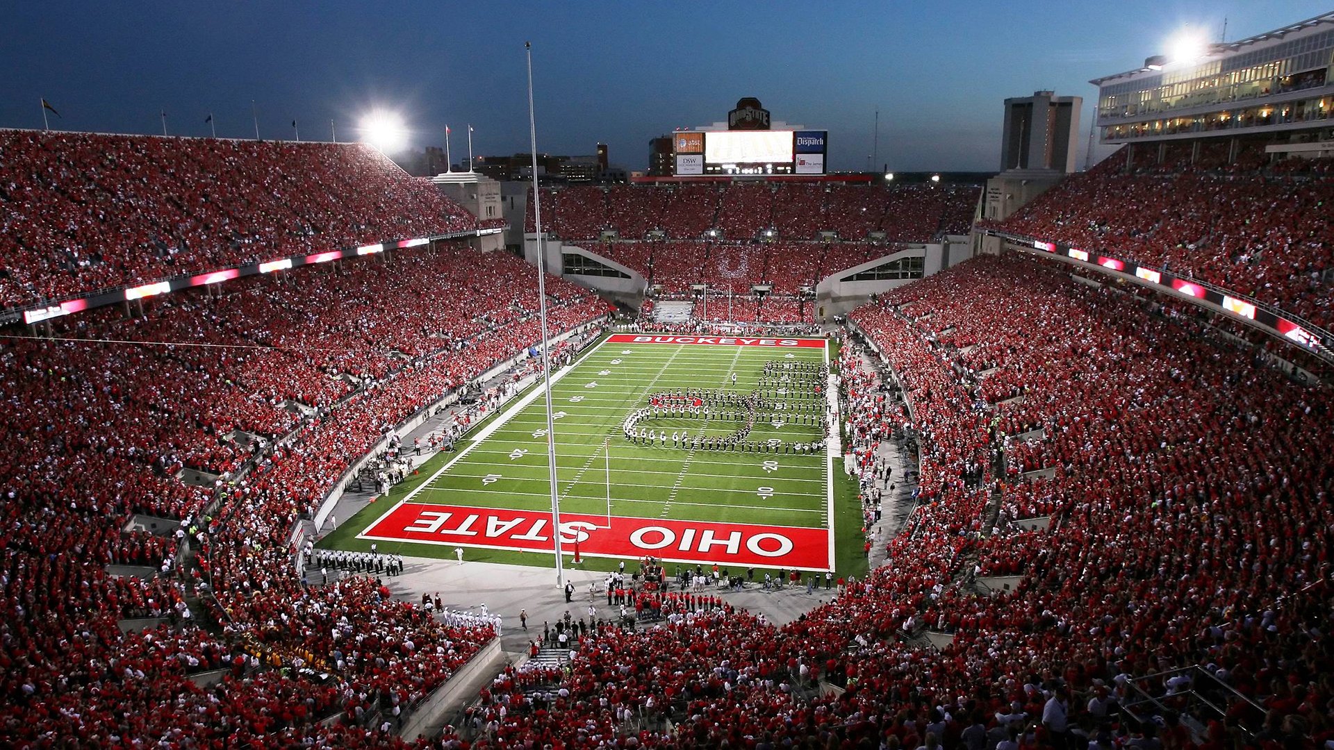 雄鹿强行终结魔术悬念，杰伦·格林一记三分定江山