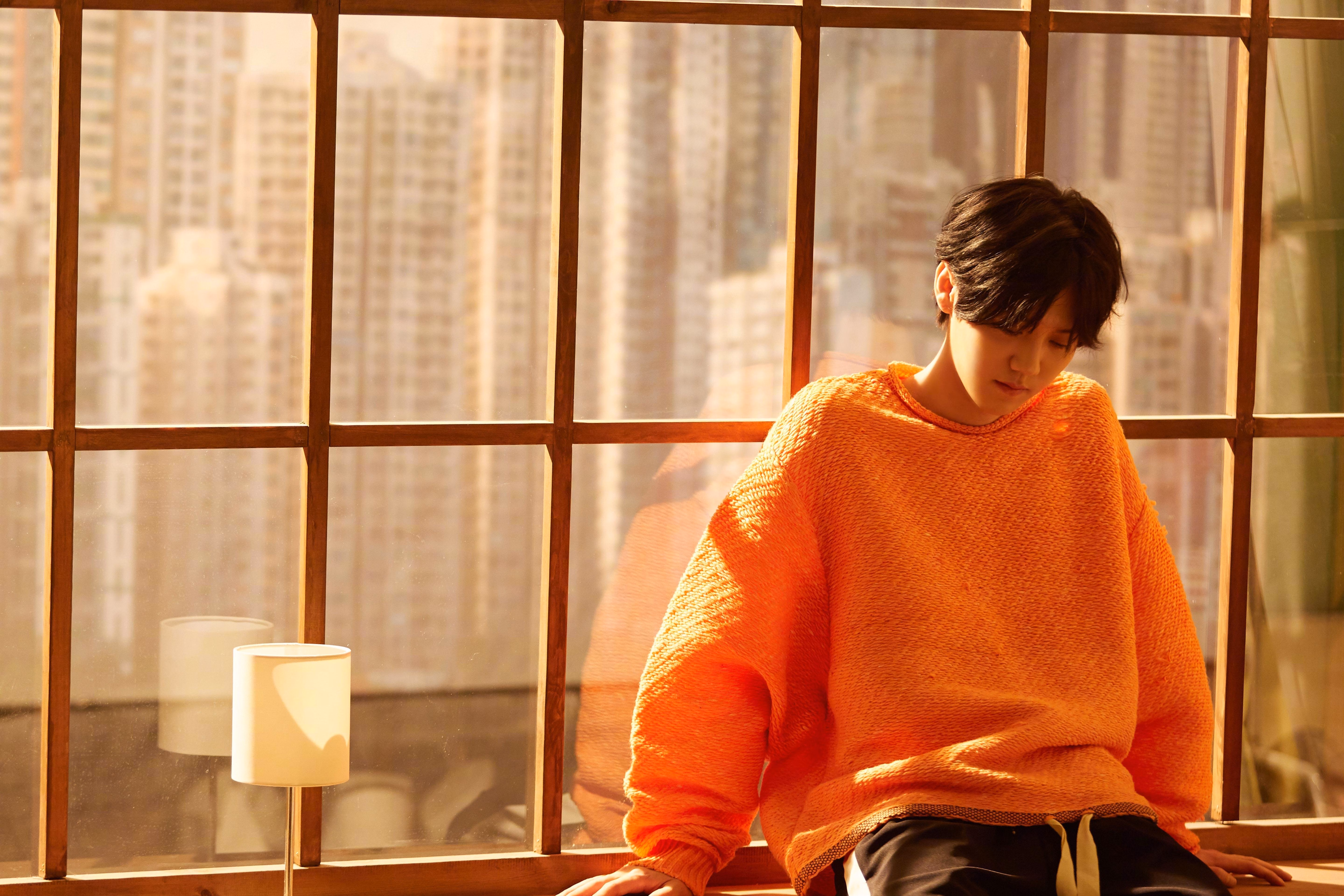 双星闪耀，浙江力克鹈鹕破壁垒，库里神迹照亮绿茵场