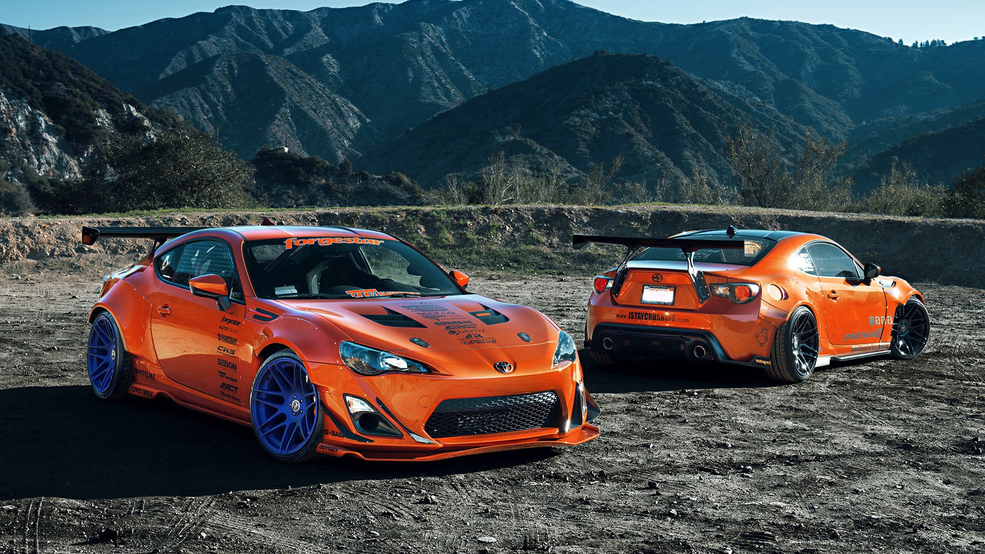 油门与心跳，墨尔本街头，一场赛车与足球的平行战争